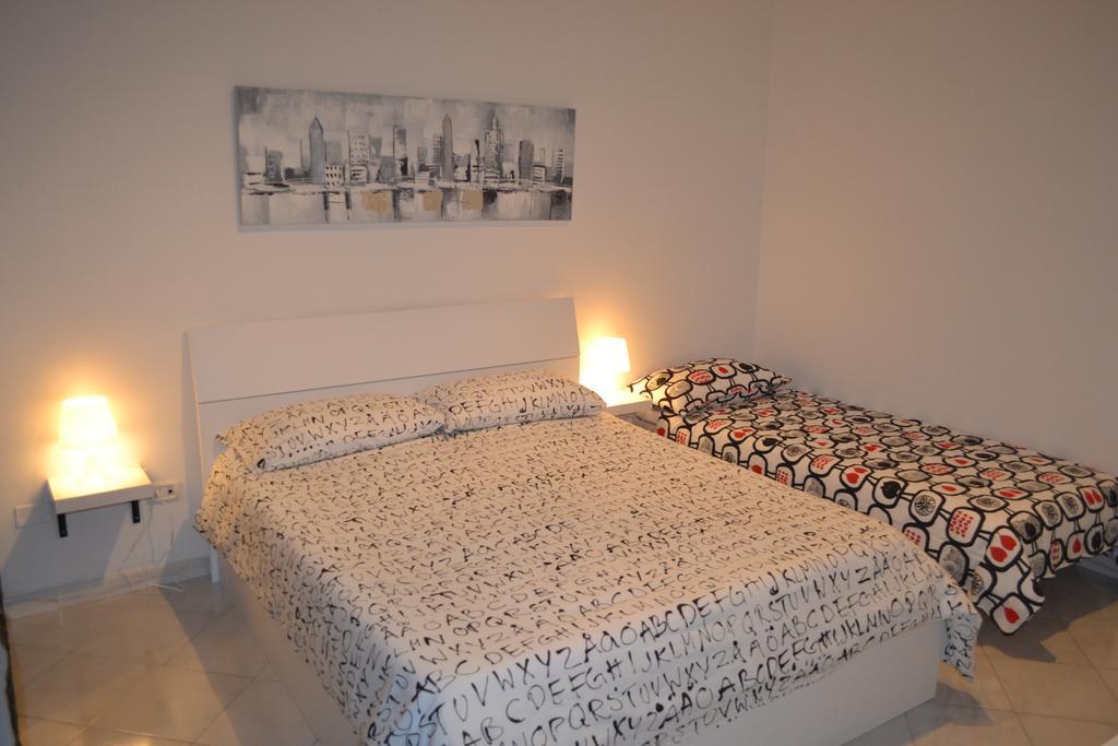 Homenapoli Bagian luar foto